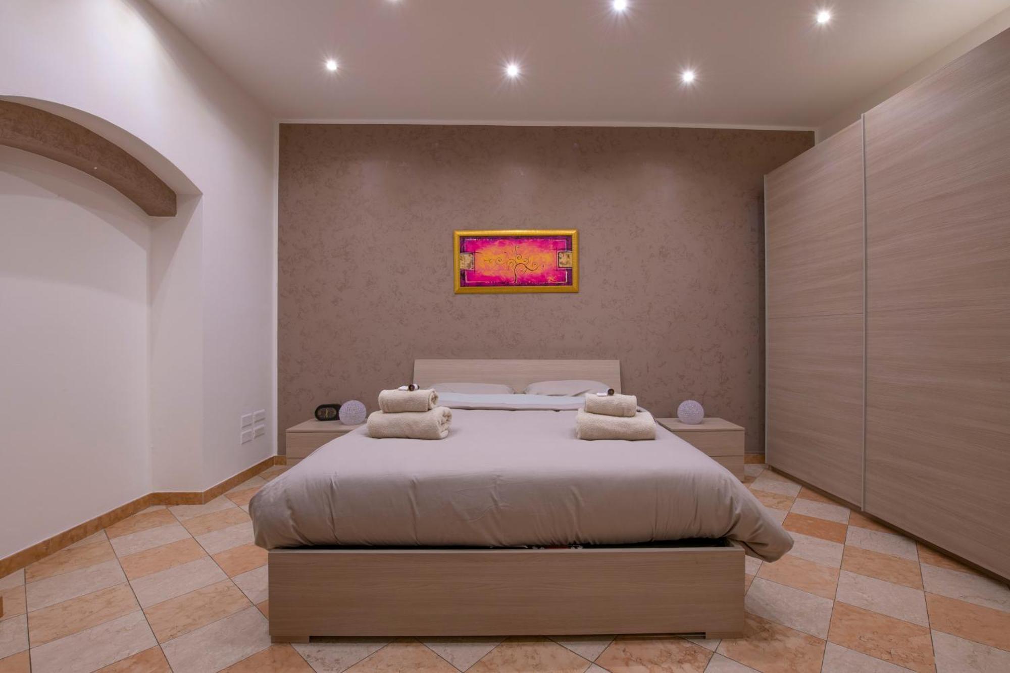 Palace Home Mazzini Verona Center Ngoại thất bức ảnh