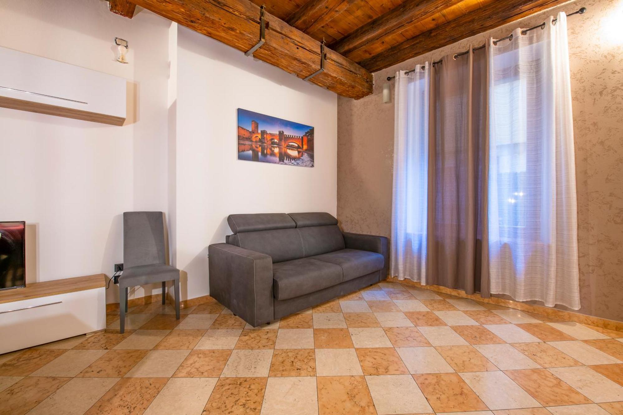 Palace Home Mazzini Verona Center Ngoại thất bức ảnh