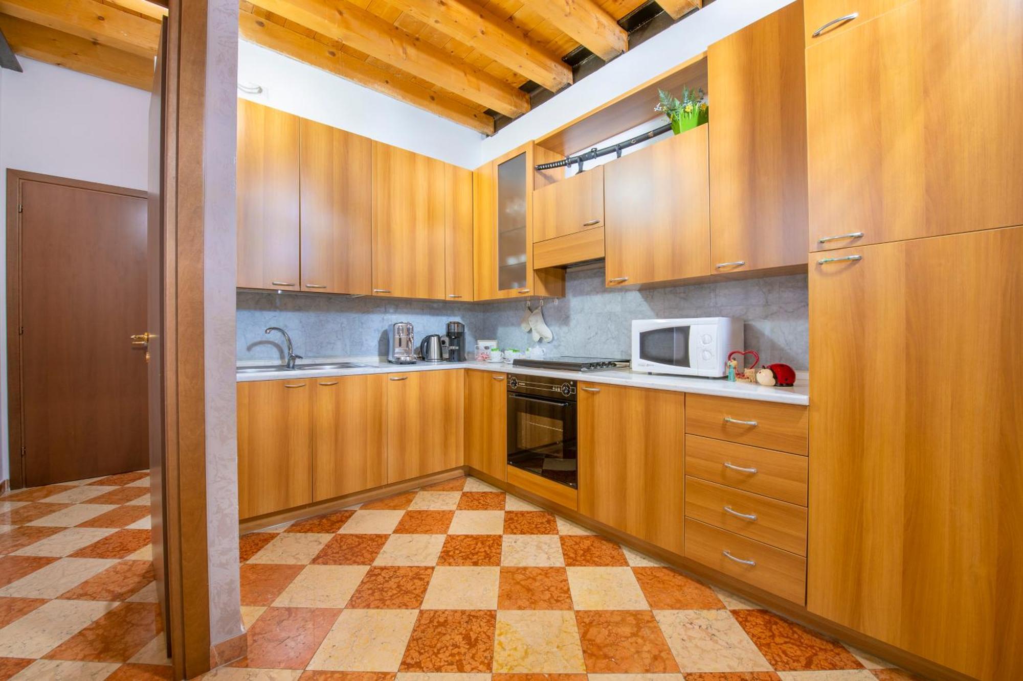 Palace Home Mazzini Verona Center Ngoại thất bức ảnh